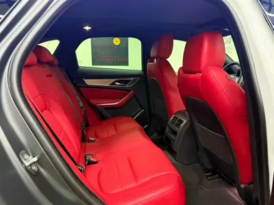 Jaguar F-Pace 2023, 13000 км, за 29399.08 USD - фото 6