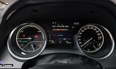 Toyota Camry 2023, 47032 км, за 20611.79 USD - фото 8