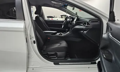 Toyota Camry 2023, 47032 км, за 20611.79 USD - фото 26