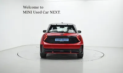 MINI Cooper 2025, 47 км, за 31856.69 USD