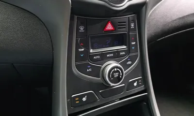 Hyundai Avante 2015, 88510 км, за 3250.82 USD - фото 16
