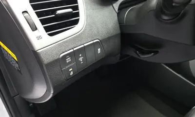 Hyundai Avante 2015, 88510 км, за 3250.82 USD - фото 17