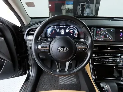 Kia K7 2020, 58576 км, за 12490.25 USD - фото 9