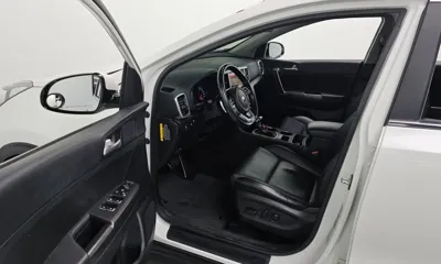 Kia Sportage 2020, 112414 км, за 9056.06 USD - фото 10