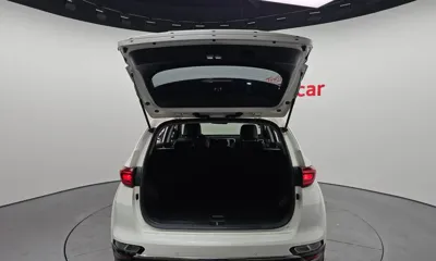 Kia Sportage 2020, 112414 км, за 9056.06 USD - фото 20