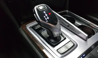 Hyundai Equus 2013, 239287 км, за 3190.73 USD - фото 9
