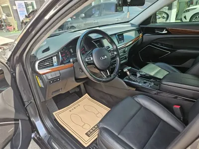 Kia K7 2017, 167147 км, за 6055.87 USD - фото 12