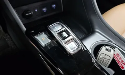 Hyundai Sonata 2020, 57985 км, за 13674.54 USD - фото 9