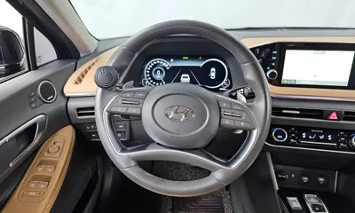 Hyundai Sonata 2020, 57985 км, за 13674.54 USD - фото 13