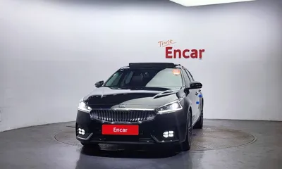 Kia K7 2016, 118592 км, за 7866.21 USD