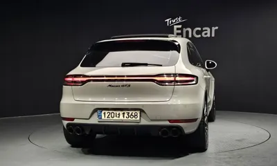 Porsche Macan 2021, 48865 км, за 53826.97 USD
