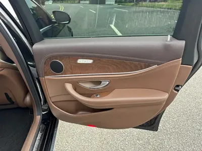 Mercedes-Benz E-Class 2019, 58000 км, за 27741.12 USD - фото 11
