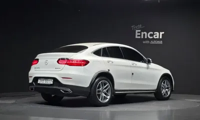 Mercedes-Benz GLC-Class 2018, 131294 км, за 15688.59 USD