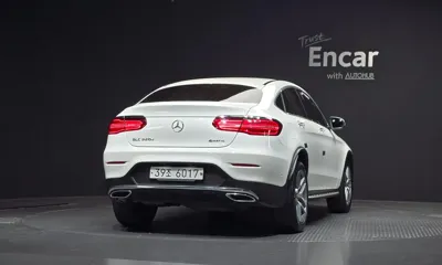 Mercedes-Benz GLC-Class 2018, 131294 км, за 15688.59 USD