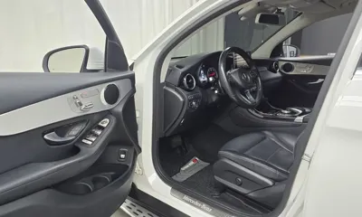Mercedes-Benz GLC-Class 2018, 131294 км, за 15688.59 USD - фото 10