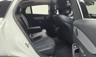 Mercedes-Benz GLC-Class 2018, 131294 км, за 15688.59 USD - фото 12