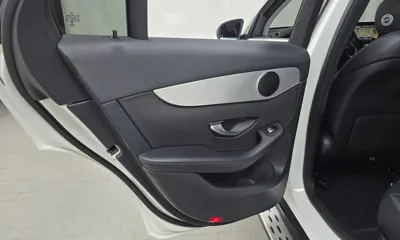 Mercedes-Benz GLC-Class 2018, 131294 км, за 15688.59 USD - фото 25