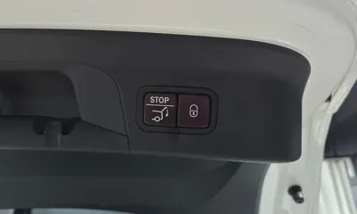 Mercedes-Benz GLC-Class 2018, 131294 км, за 15688.59 USD - фото 30