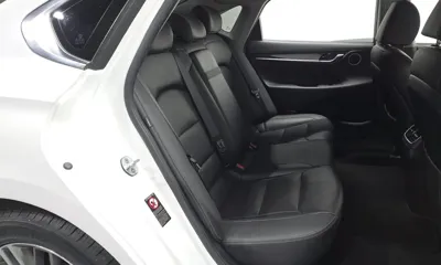 Hyundai Grandeur 2019, 71661 км, за 11290.53 USD - фото 11