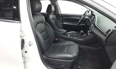 Hyundai Grandeur 2019, 71661 км, за 11290.53 USD - фото 12