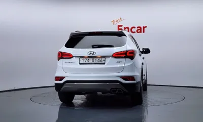 Hyundai Santafe 2016, 100656 км, за 7491.86 USD