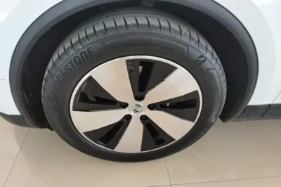 Porsche Macan 2024, 14200 км, за 68102 USD - фото 10