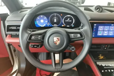 Porsche Macan 2024, 14200 км, за 68102 USD - фото 13