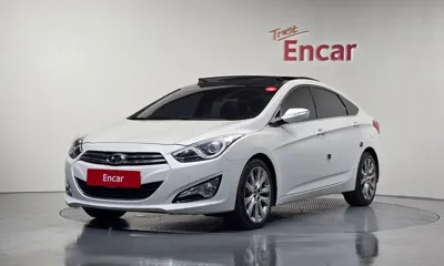 Hyundai i40 · 2012 год
