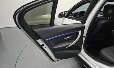 BMW 3-Series 2017, 114779 км, за 10364.97 USD - фото 25
