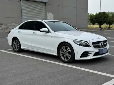 Mercedes-Benz C-Class 2019, 83000 км, за 15156.63 USD