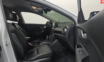Hyundai Kona 2019, 110851 км, за 9849.29 USD - фото 11