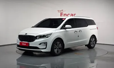 Kia Canival · 2019 год