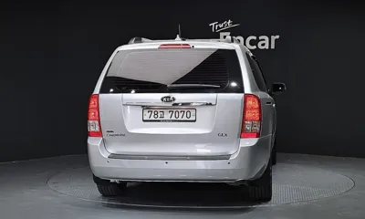 Kia Canival 2011, 91619 км, за 3629.03 USD