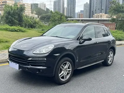 Porsche Cayenne · 2013 год