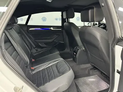 Volkswagen CC 2024, 31000 км, за 20413.27 USD - фото 11