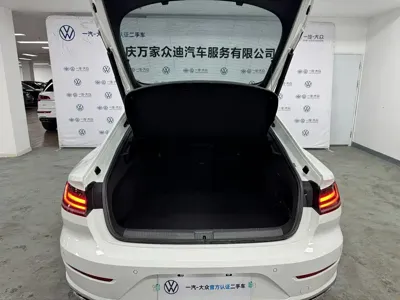 Volkswagen CC 2024, 31000 км, за 20413.27 USD - фото 13