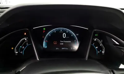 Honda Civic 2017, 99712 км, за 7995.84 USD - фото 8