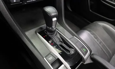 Honda Civic 2017, 99712 км, за 7995.84 USD - фото 9