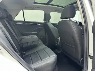 Volkswagen T-Roc 2023, 38000 км, за 15523.67 USD - фото 7