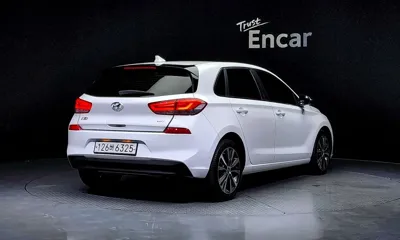 Hyundai i30 2017, 138153 км, за 5189.17 USD