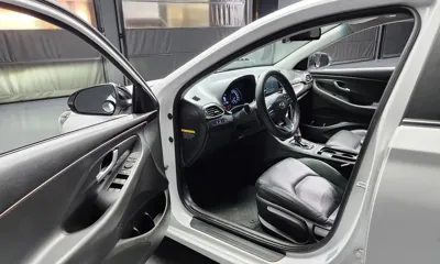 Hyundai i30 2017, 138153 км, за 5189.17 USD - фото 10