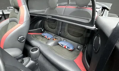 MINI Cooper Convertible 2019, 43589 км, за 17832.84 USD - фото 12