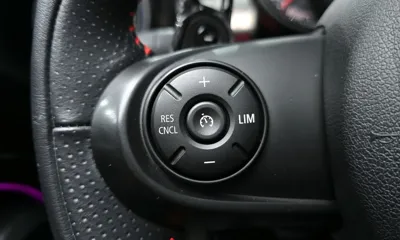 MINI Cooper Convertible 2019, 43589 км, за 17832.84 USD - фото 16