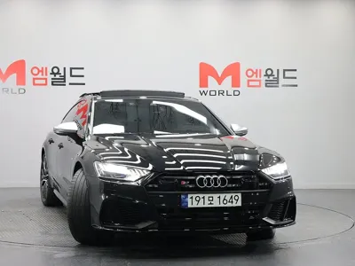 Audi S7 2023, 33441 км, за 51169.19 USD