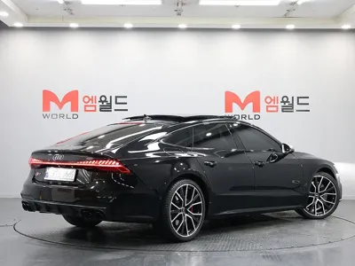 Audi S7 2023, 33441 км, за 51169.19 USD
