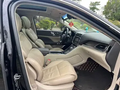 Lincoln Continental 2018, 97000 км, за 11184.98 USD - фото 10