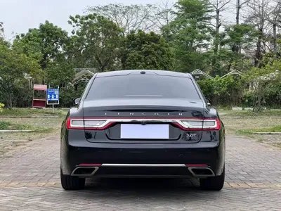 Lincoln Continental 2018, 97000 км, за 11184.98 USD - фото 13