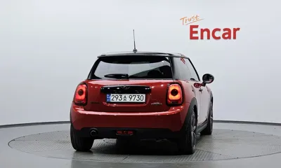 MINI Cooper 2015, 229185 км, за 3218.6 USD