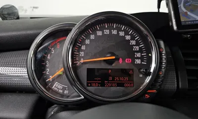 MINI Cooper 2015, 229185 км, за 3218.6 USD - фото 8