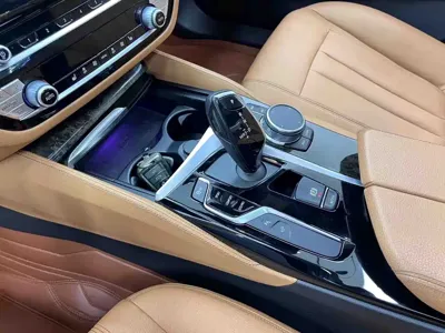BMW 5 Series 2020, 103000 км, за 25279.09 USD - фото 20